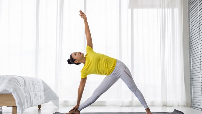 Yoga untuk Pemula, 5 Pose Pencegah Nyeri Punggung – PAFI Kab. Pesawaran